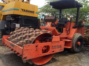 Hamm 2322DS compactor