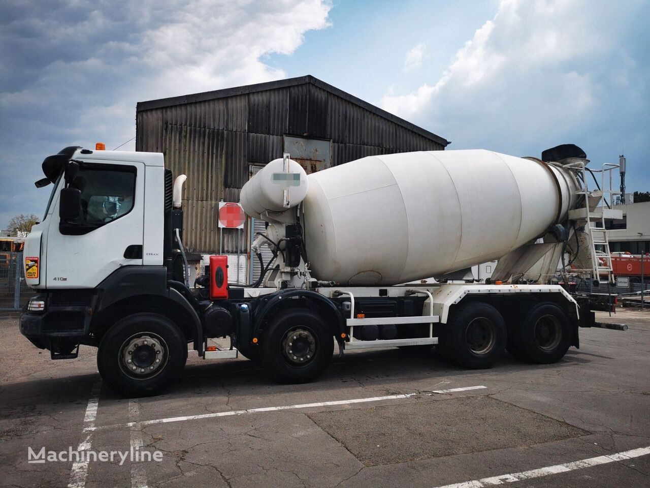 Renault Kerax 410 DXi concrete mixer truck