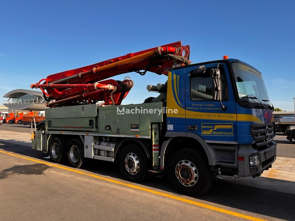 Putzmeister BSF31.5-14 H  on chassis Mercedes-Benz Actros 3241 concrete pump