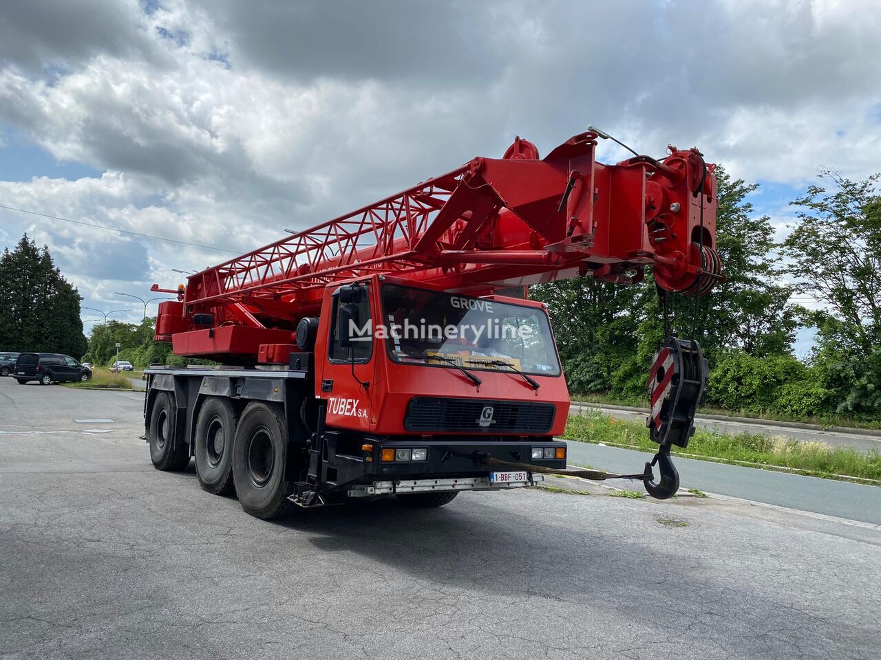 Grove GMK 3050 mobile crane