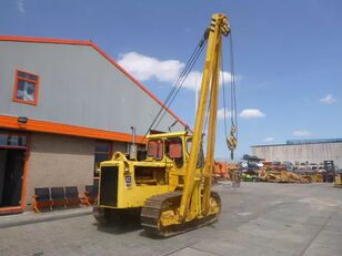 Caterpillar 561C pipe layer