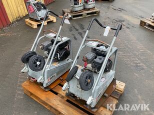 Swepac F 90 A plate compactor