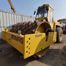 BOMAG BW217D-2 road roller