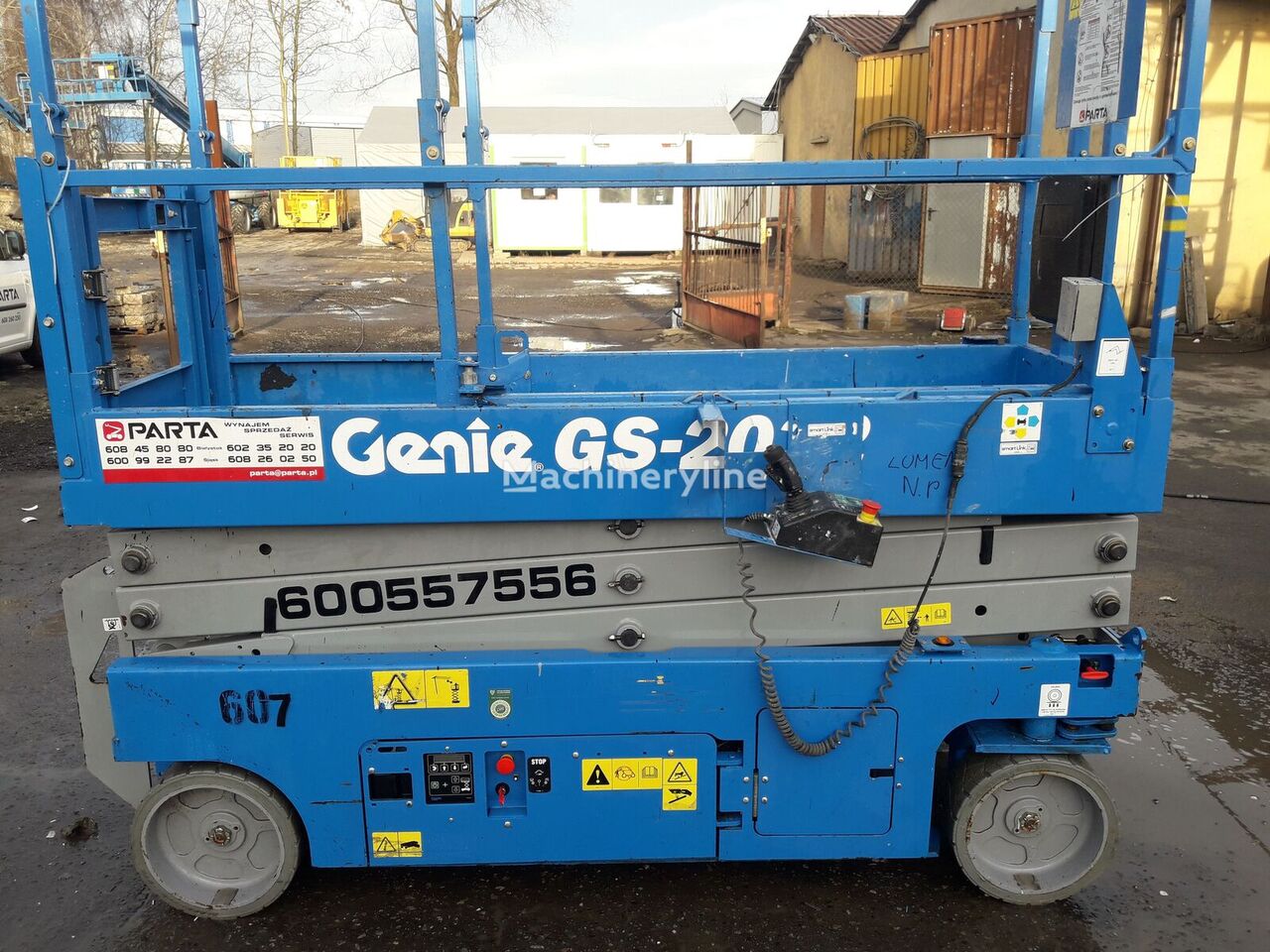 Genie GS2032 scissor lift