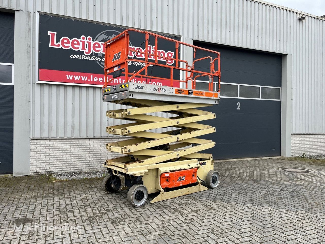 JLG 2646ES scissor lift