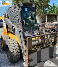 Volvo MC90B skid steer