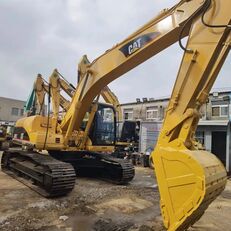 new Caterpillar 320CL tracked excavator