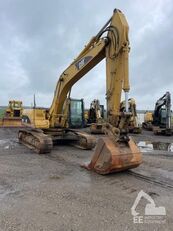 Caterpillar 322 CL tracked excavator