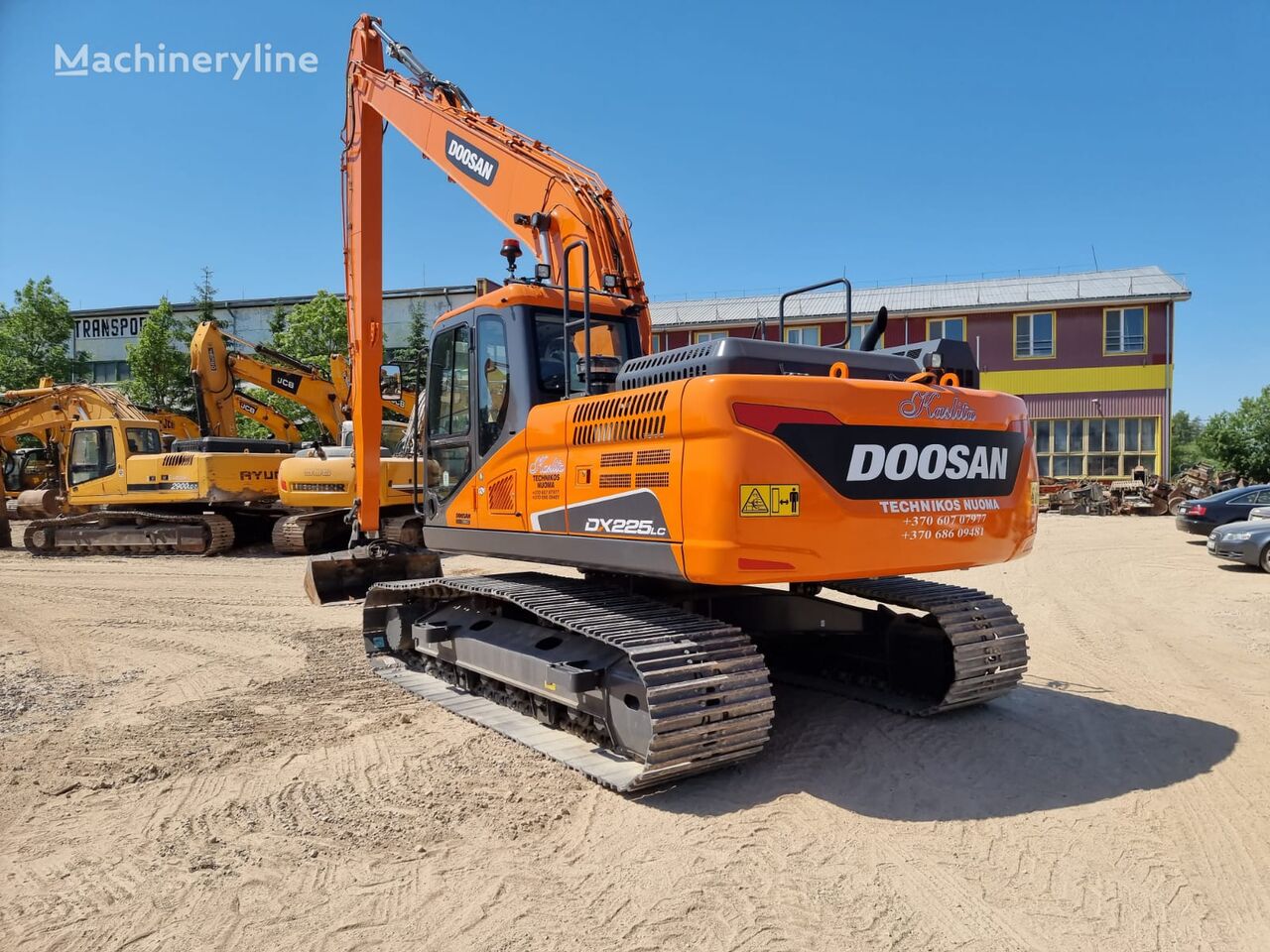 Doosan DX 225LC-5 tracked excavator