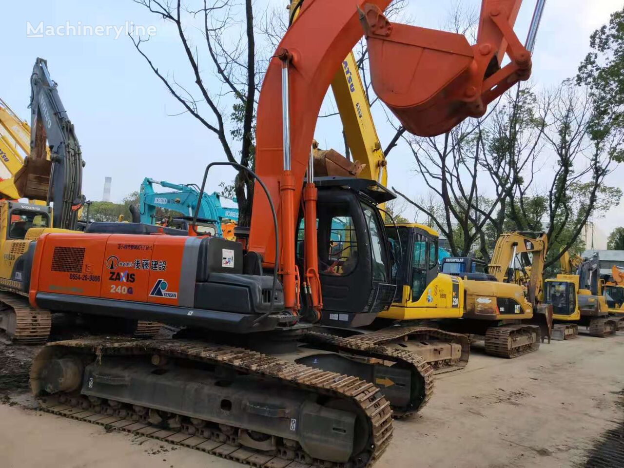 Hitachi ZX240 tracked excavator