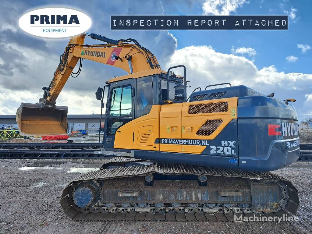 Hyundai HX220L tracked excavator