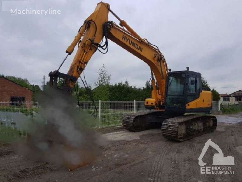 Hyundai ROBEX 180 LC-7A tracked excavator