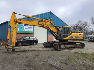 JCB JS260LC tracked excavator