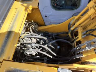 NEW HOLLAND E195B KOBELCO + HAMMER tracked excavator for sale image 10 NEW HOLLAND E195B KOBELCO + HAMMER tracked excavator image 10