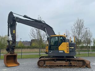Volvo ECR 235 EL | ROTOTILT | BUCKET | AIRCO tracked excavator