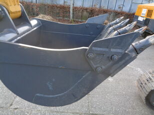 XCMG XE55DA tracked excavator for sale image 7 new XCMG XE55DA tracked excavator image 7
