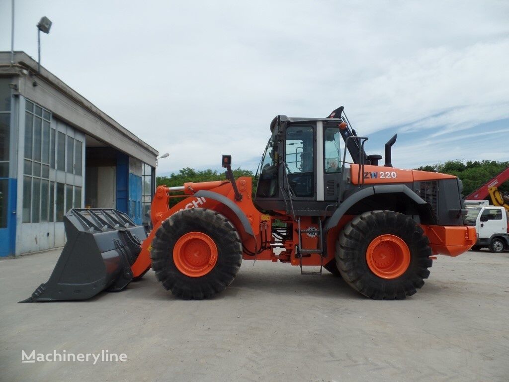 Hitachi ZW220   wheel loader