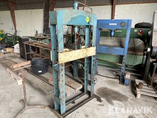 Sincom hydraulic press