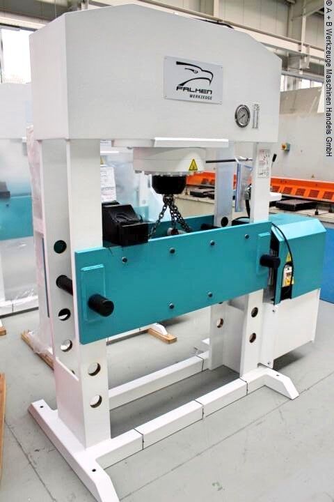 new DPM 1070-150 metal press