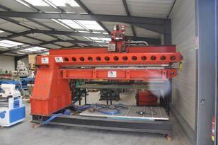 Hobart 3300 mm welding machine