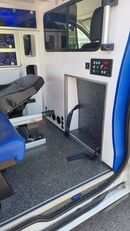 RENAULT TRAFIC L1H1 - 190 000 km - 2018 ambulance for sale image 12 RENAULT TRAFIC L1H1 - 190 000 km - 2018 ambulance image 12