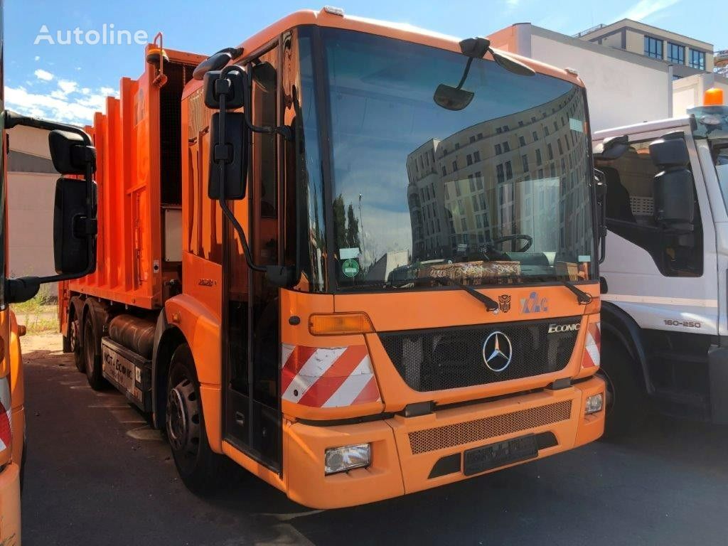 damaged Mercedes-Benz Econic 2628 garbage truck